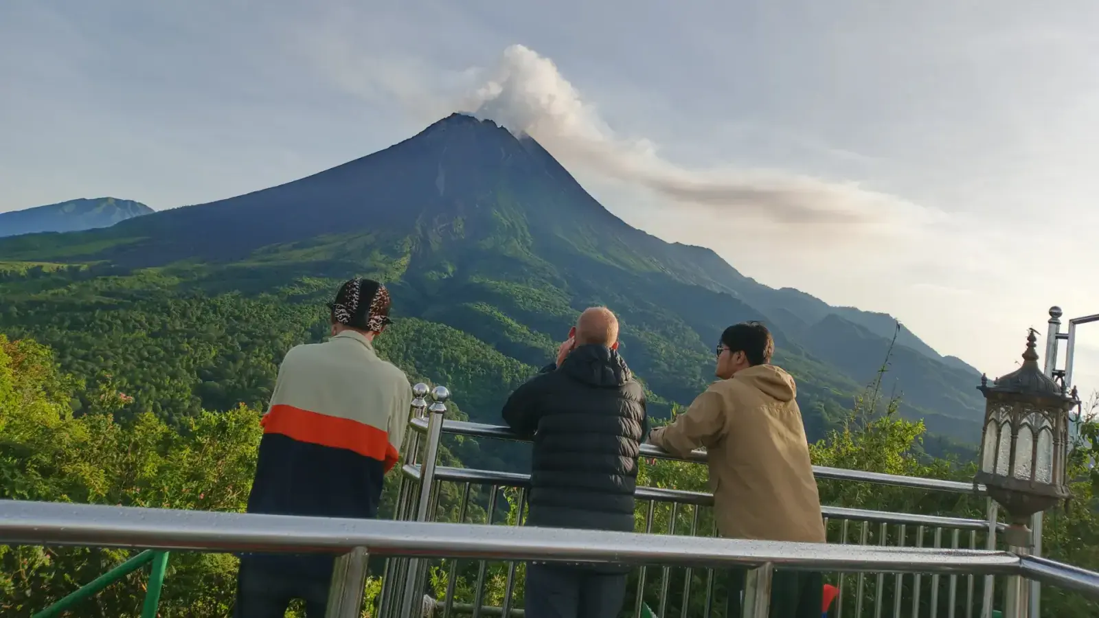 Sunrise Merapi Lava View - Hiking