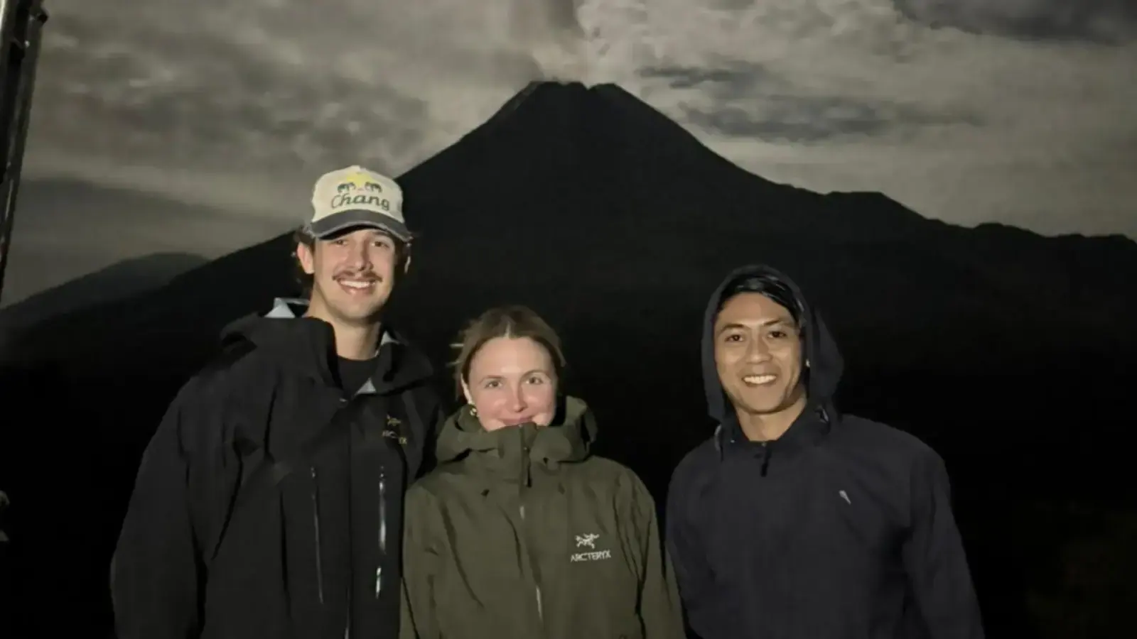 Merapi Lava Viewing - Hiking