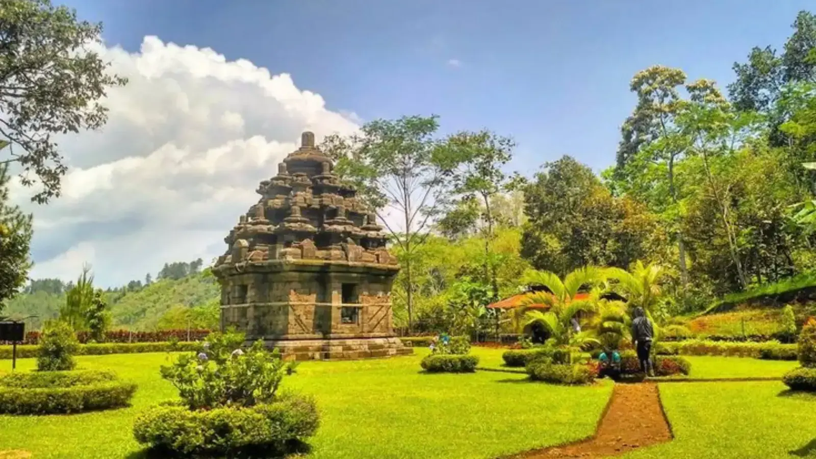 Selogriyo Temple