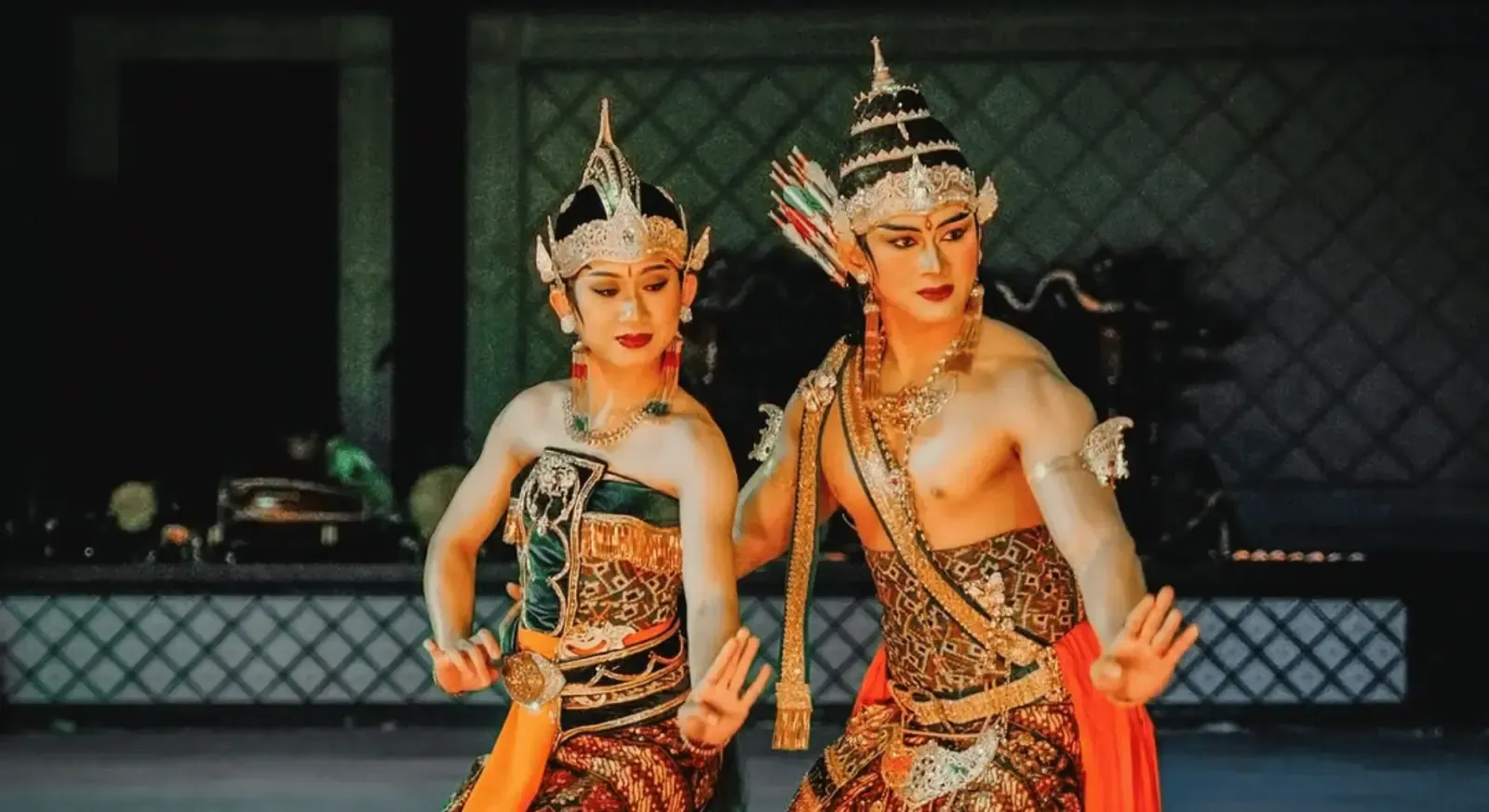 Ramayana Ballet Prambanan Show