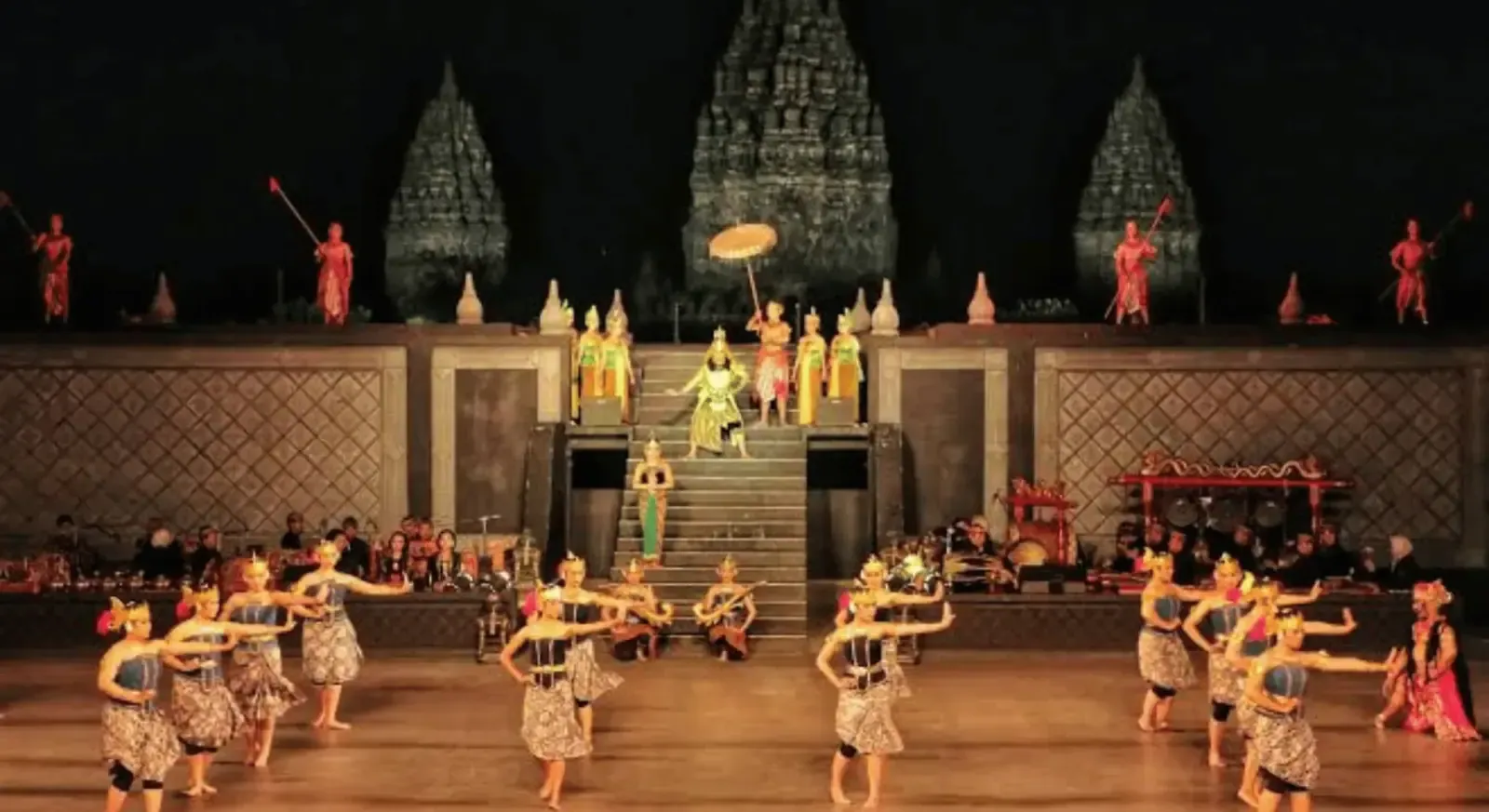 Yogyakarta: 3-Day Heritage, Ramayana Ballet & Cave Adventure