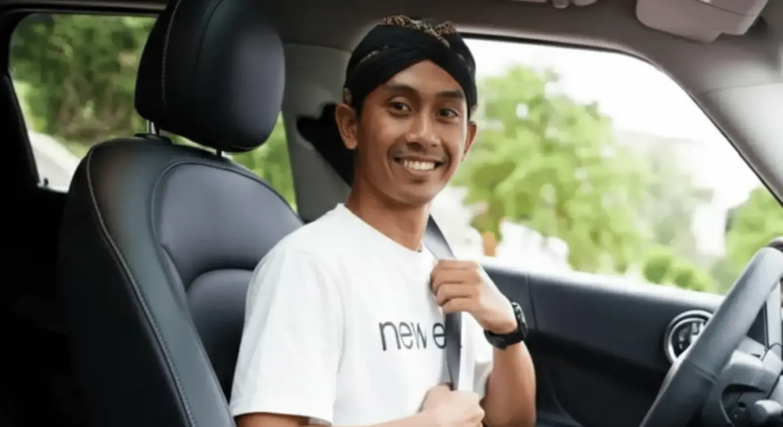 Yogyakarta: Private Car Charter with Driver