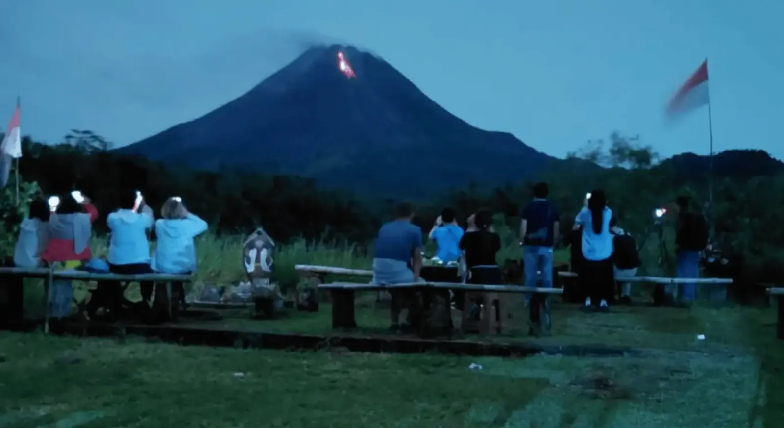 Yogyakarta: Merapi Volcano Lava Viewing