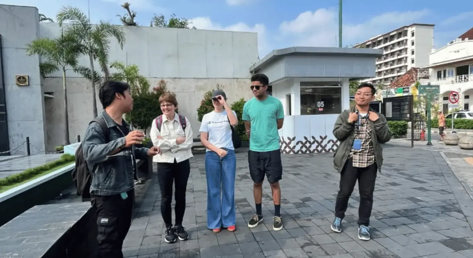 Yogyakarta : Scooter Tour & Taste Local Food